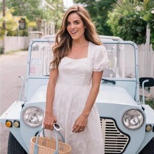 Gal Meets Glam Violeta